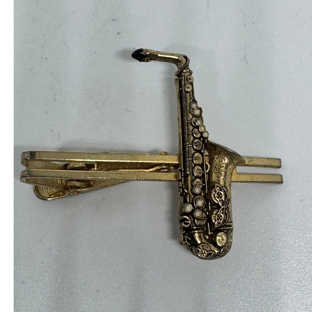 Future Primitive Mens Saxophone Tie Clip Gold Tone Musical Instrument Jazz Band
